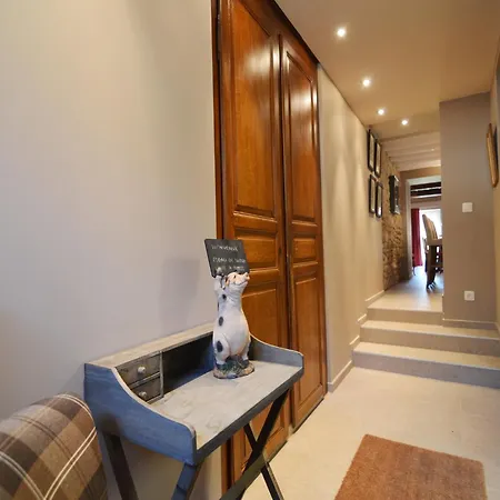 Dom wakacyjny In Ardennes Near Chimay Abbey Mourimont